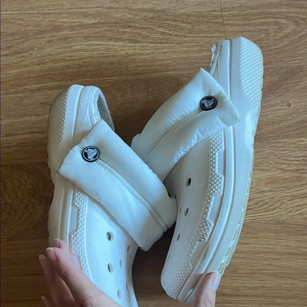 CROCS Womens White Fleece-Lined - Picture 11 of 14